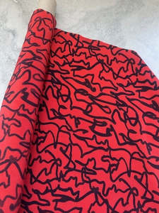 Silk Satin Sewing Fabrics: LIPSTICK 100% SILK CREPE DE CHINE