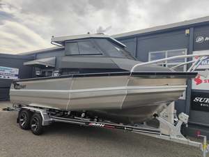 STABICRAFT 2050 SUPERCAB ADVENTURE