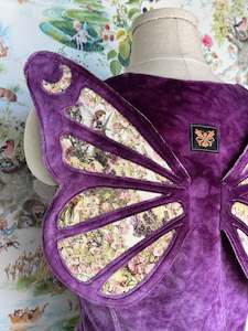 Featured 1: Faewing Vest in Magic Myst