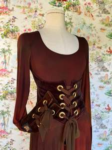 Dresses: Elderwood Kererū Dress