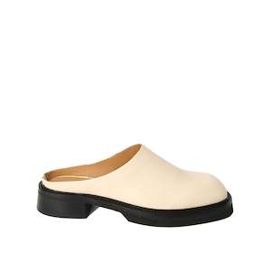 Mules: Manzo Mule - Cream