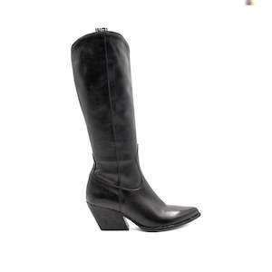 Elena Iachi: Grazia - Black