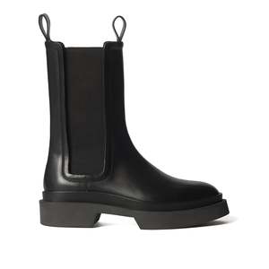 Size 36: Kai - Black