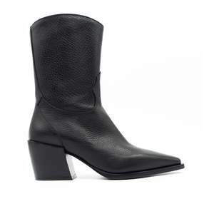 Size 42: Abby - Black