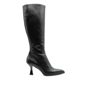 Exclusive: Rho Fiera - Black