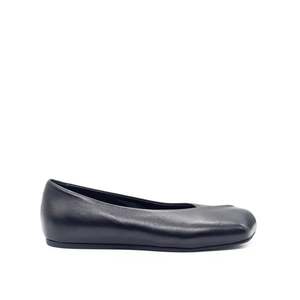 Livia - Black