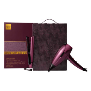 ghd Deluxe Gift Set in Cherry Chic