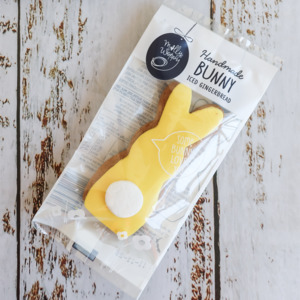 Molly Woppy, Handmade Iced Yellow Gingerbread Bunny, 28g