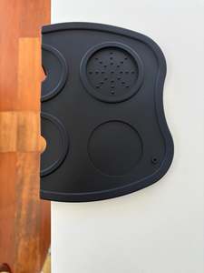 Coffee Accessories: Tamping mat- right angle with tamping edge