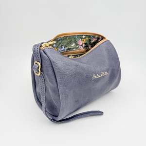 The Collective 1: COLLECTIVE - Ovalette bag 1 - Sample