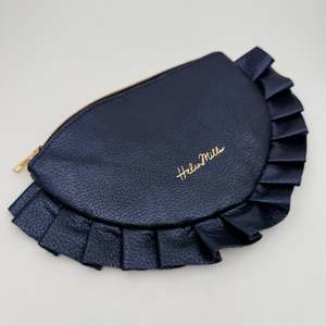 COLLECTIVE - Ruffle Clutch Midnight