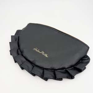 The Collective 1: COLLECTIVE - Ruffle  Clutch Black - SAMPLE