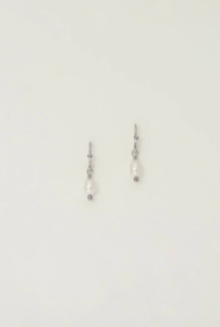 Jewellery: Bebe Pearl Drops - Silver