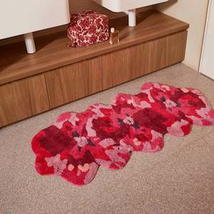 Pansy Pink Wavy Bath Mat