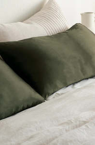 Silk Standard Pillowcase - Olive