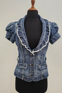 GUESS denim button up top