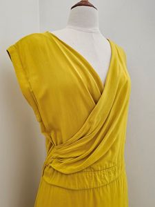 Preloved: DALSTON size 10 yellow dress