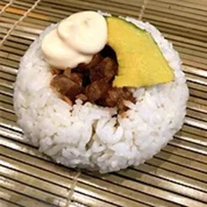 Products: crispy chicken rice ball Hello sushi Main