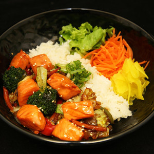 (GF) teriyaki salmon donburi Hello sushi Main