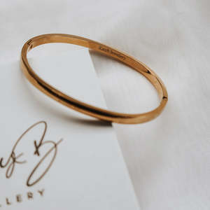 Katy B Oval Bangle small