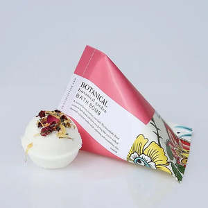 BOTANICAL GARDEN BATH BOMB