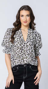 RELAXED BUTTERFLY TOP Latte Leopard