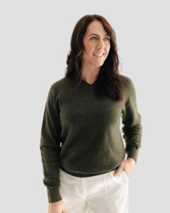 Classic V-neck W - Kea Green