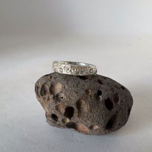 4mm Sandcast Drift Ring – Sterling Silver with x7 CZ