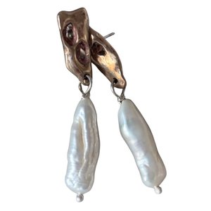 Earrings: Perfora Pearl Stud Earrings