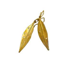 Golden Pōhutukawa Earrings – 18ct Gold Plate