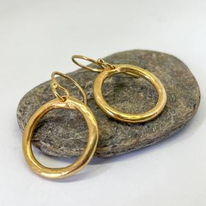 Organic Circle 18ct Gold Plated Hoop Earrings: Timeless Style