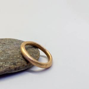 Stacking Rings: 9ct Yellow Gold 3mm Sandcast Ring