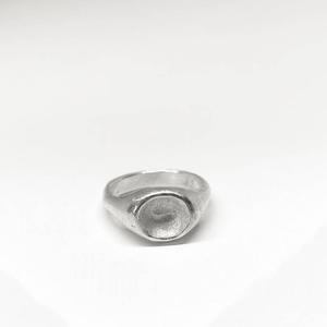 Selene Signet Ring