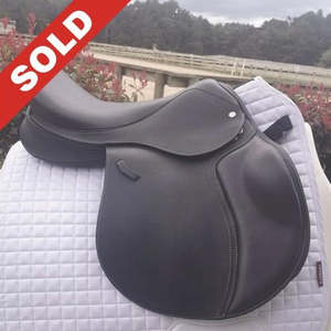 Second Hand Gp Saddles: Loxley Foxhunter GP/Jump Saddle 17" - AS NEW