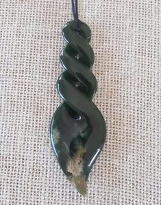 Kawakawa Triple Twist