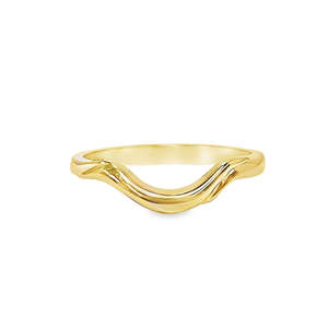 Rings Bands: 9ct Yellow Gold Curved Wedder