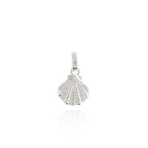 Evolve Jewellery Silver Seashell Pendant Charm (Patient)