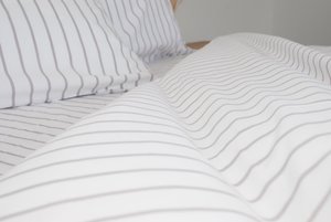 Simple Stripe Sheet Set - Hiber-Nation Linen
