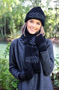 Products: Fern Beanie (9852) possum merino