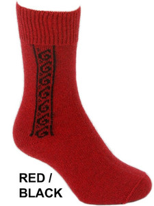 Koru Sock (9943) possum merino