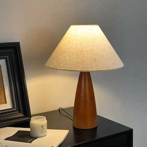 Retro Minimalism Desk Bedside Table Lamp LED