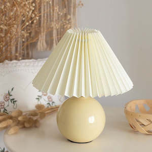 French Pastoral Cream Style Pleated Bedside/Table Lamp