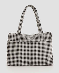 New Arrivals: BAGGU // LARGE Cloud Carry-on GINGHAM