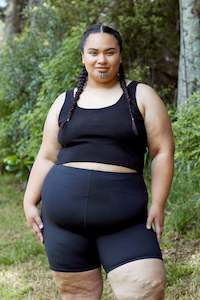 All Tops: CRUISEY CROP ONYX