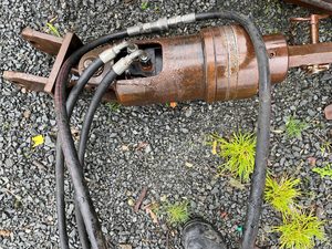 Earthworks: Digger Borer Attachment