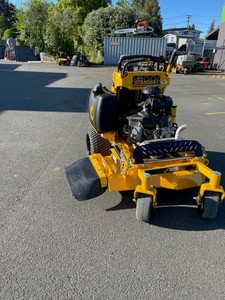Lawn & Garden: Wright Stand-On lawnmower