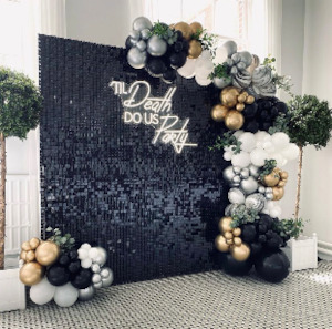 Backdrops Flower Wall: Black Shimmer Wall