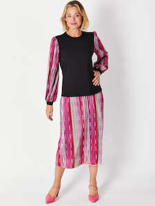 Bottoms: Pleated Skirt