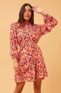 Vibrant Floral Long-Sleeve Dress – Multi Pink 🌸🔥
