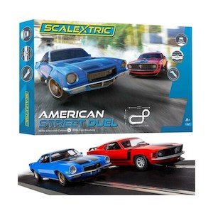Scalextric Sets: Scalextric C1429 Set: American Street Duel - Camaro v. Mustang